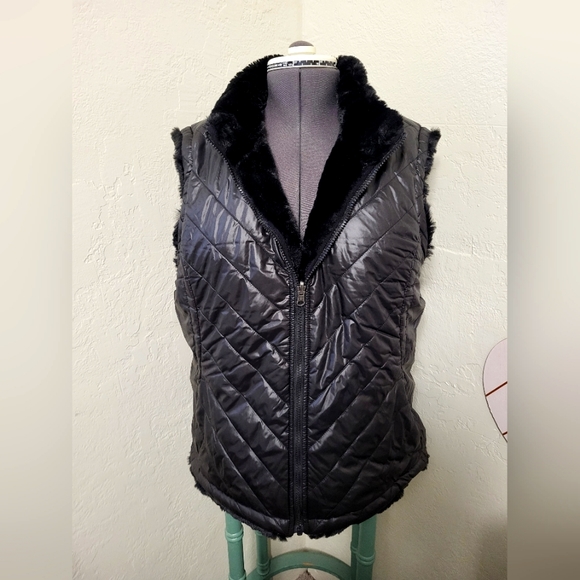 Nicole Miller Reversible Vest - Picture 1 of 7